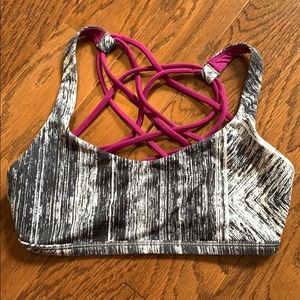 Lululemon Women’s Free To Be Bra (Wild)